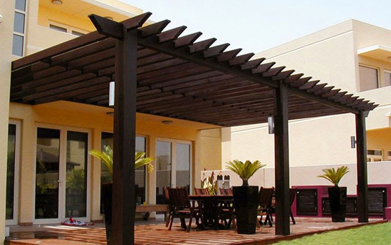 wooden pergola in florida